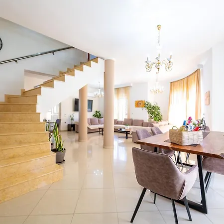 Mediterranean Luxury *